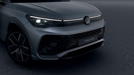 2026-Volkswagen-Tiguan-20TDI-R-Line-4Motion_6
