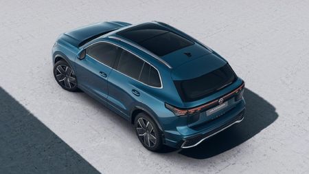 2026-Volkswagen-Tiguan-20TDI-R-Line-4Motion_3