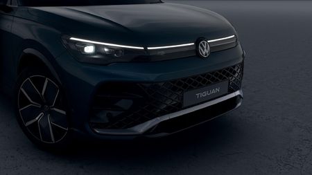 2026-Volkswagen-Tiguan-20TDI-R-Line-4Motion_6