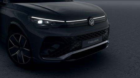 2026-Volkswagen-Tiguan-20TDI-R-Line-4Motion_6