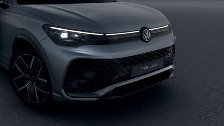 2026-Volkswagen-Tiguan-20TDI-R-Line-4Motion_6