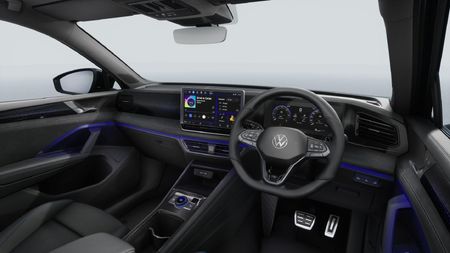 2026-Volkswagen-Tiguan-20TDI-R-Line-4Motion_11