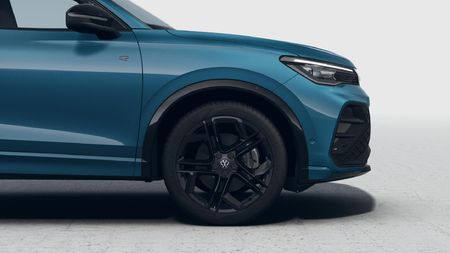 2026-Volkswagen-Tiguan-20TDI-R-Line-4Motion_7