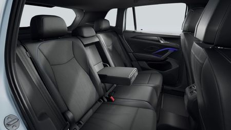 2026-Volkswagen-Tiguan-20TDI-R-Line-4Motion_10
