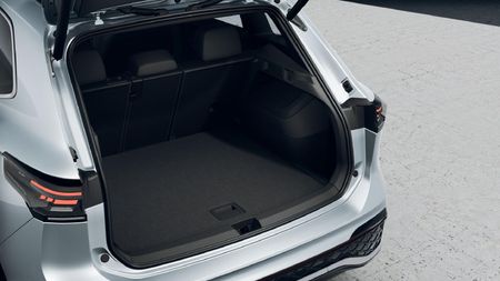 2026-Volkswagen-Tiguan-20TDI-R-Line-4Motion_4
