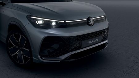 2026-Volkswagen-Tiguan-20TDI-R-Line-4Motion_6