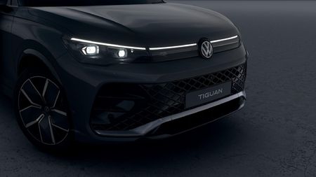 2026-Volkswagen-Tiguan-20TDI-R-Line-4Motion_6