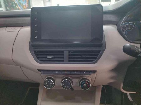 2026-Renault-Triber-10-Techno_8