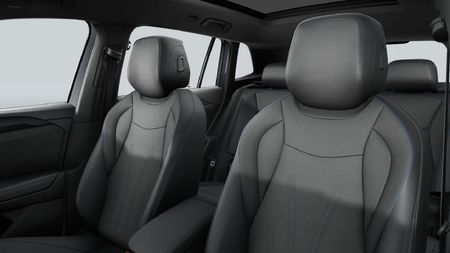 2026-Volkswagen-Tiguan-20-TSI-R-Line-4Motion-Auto_9