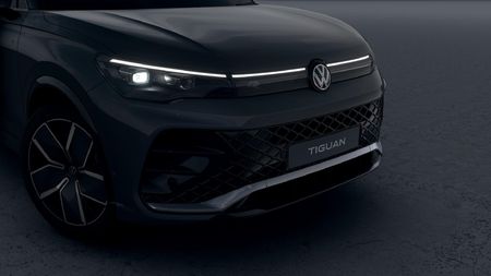 2026-Volkswagen-Tiguan-20-TSI-R-Line-4Motion-Auto_6