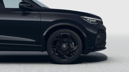 2026-Volkswagen-Tiguan-20-TSI-R-Line-4Motion-Auto_7