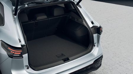 2026-Volkswagen-Tiguan-20-TSI-R-Line-4Motion-Auto_5