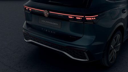2026-Volkswagen-Tiguan-20-TSI-R-Line-4Motion-Auto_4