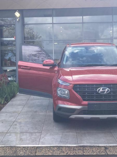 2020-Hyundai-Venue-10-TGDI-Motion_5