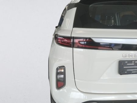 2025-Toyota-Urban-Cruiser-15-XR-Auto_17