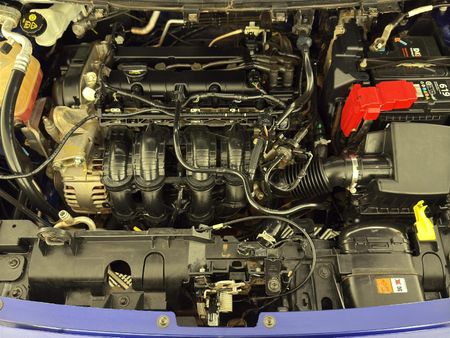 2016-Ford-Figo-15-Ambiente-5-dr_14