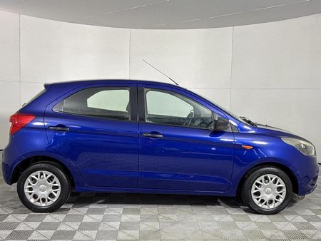 2016-Ford-Figo-15-Ambiente-5-dr_3