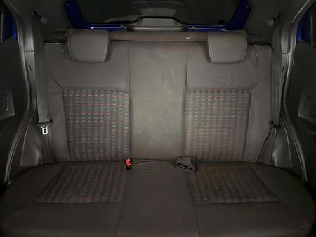 2016-Ford-Figo-15-Ambiente-5-dr_8