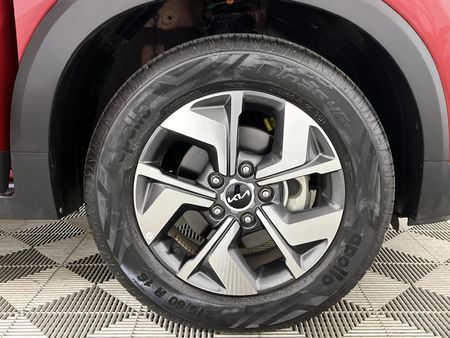 2021-Kia-Sonet-15-EX_17