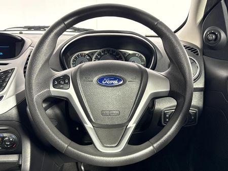 2017-Ford-Figo-15-Titanium-5-dr_13