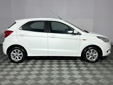 2017-Ford-Figo-15-Titanium-5-dr_3
