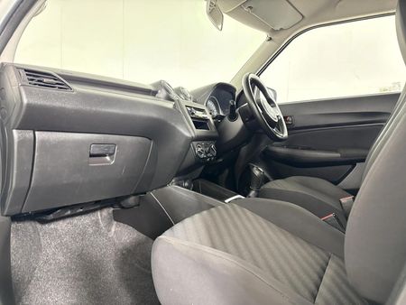 2020-Suzuki-Swift-12-GA_9