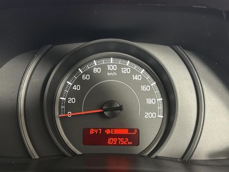 2020-Suzuki-Swift-12-GA_7