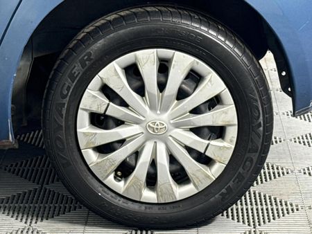 2010-Toyota-Yaris-Zen3-Auto-5-dr_18