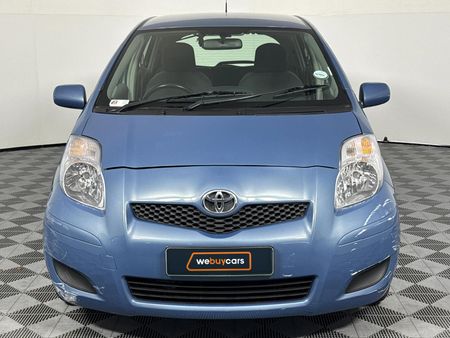 2010-Toyota-Yaris-Zen3-Auto-5-dr_1