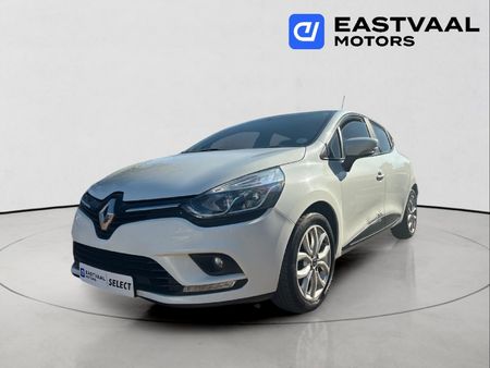 2018-Renault-Clio-IV-12T-Expression-Auto-5-dr-88kW_2