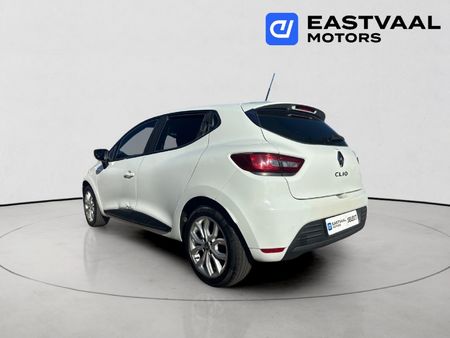 2018-Renault-Clio-IV-12T-Expression-Auto-5-dr-88kW_4