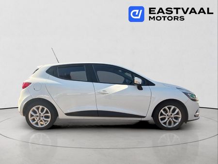 2018-Renault-Clio-IV-12T-Expression-Auto-5-dr-88kW_7