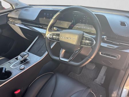 2023-Omoda-C5-15T-Luxury-S_12