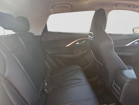 2023-Omoda-C5-15T-Luxury-S_16