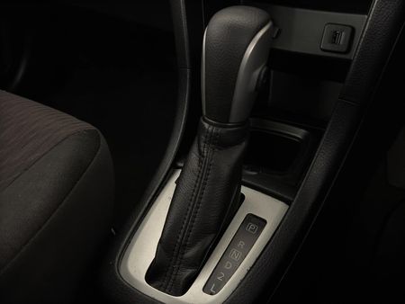 2017-Suzuki-Swift-12-GL-Auto_11