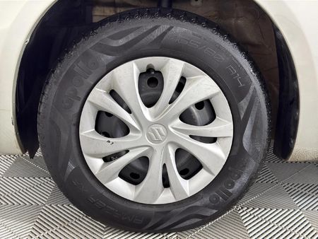 2017-Suzuki-Swift-12-GL-Auto_17