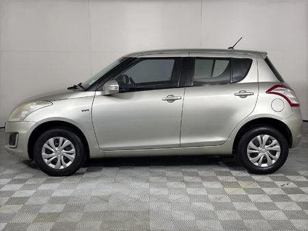 2017-Suzuki-Swift-12-GL-Auto_5
