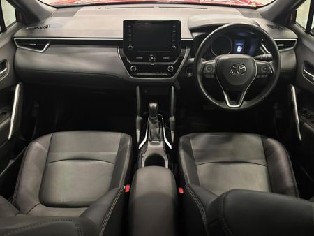 2022-Toyota-Corolla-Cross-18-XS_11