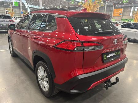 2022-Toyota-Corolla-Cross-18-XS_4
