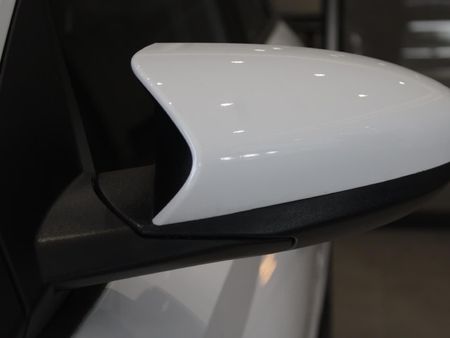 2025-Hyundai-i20-14-Premium-Auto_17
