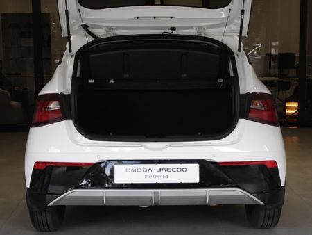 2025-Hyundai-i20-14-Premium-Auto_19