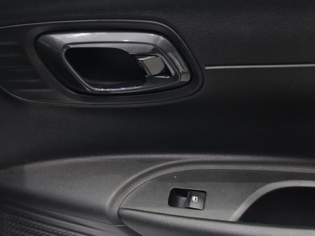 2025-Hyundai-i20-14-Premium-Auto_21