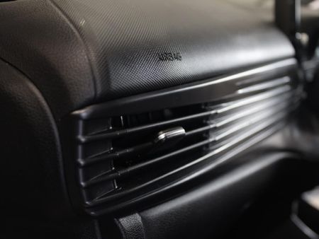 2025-Hyundai-i20-14-Premium-Auto_28