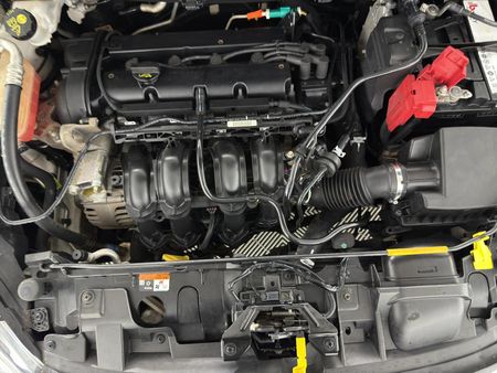 2017-Ford-Fiesta-14-Ambiente-5-dr_12