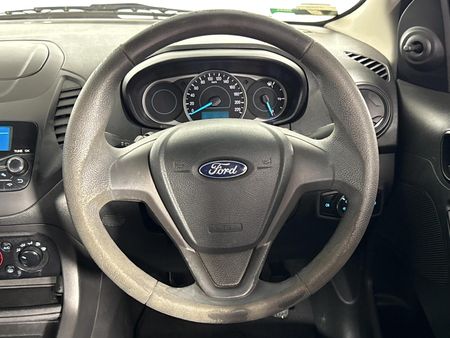 2019-Ford-Figo-15Ti-VCT-Ambiente-5-dr_12
