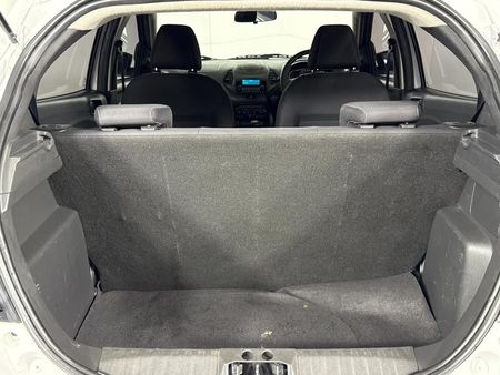2019-Ford-Figo-15Ti-VCT-Ambiente-5-dr_14