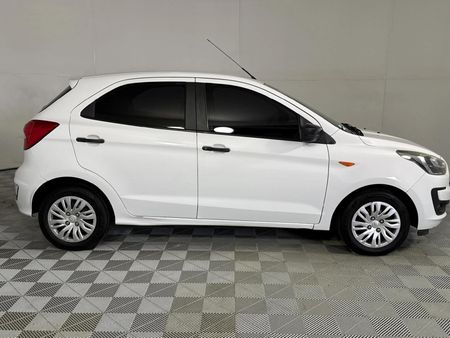 2019-Ford-Figo-15Ti-VCT-Ambiente-5-dr_3