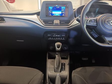 2023-Toyota-Starlet-15-XS-Auto_10