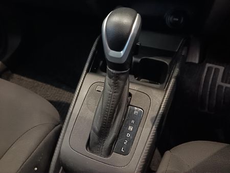 2023-Toyota-Starlet-15-XS-Auto_14