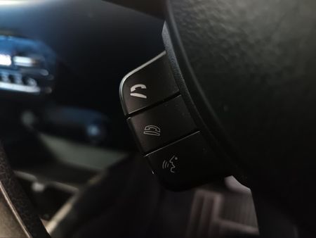 2023-Toyota-Starlet-15-XS-Auto_23